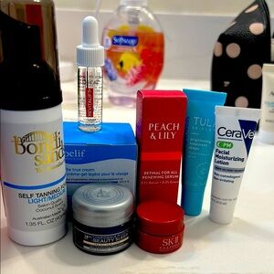 Skincare sample set